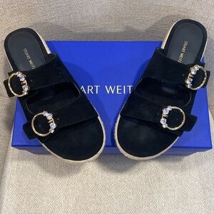 Stuart Weitzman CRYST ESRL FLT SLD
Size 5.5